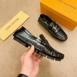 Picture of Louis Vuitton Shoes _SKULVsz37-45mnf0314311999
